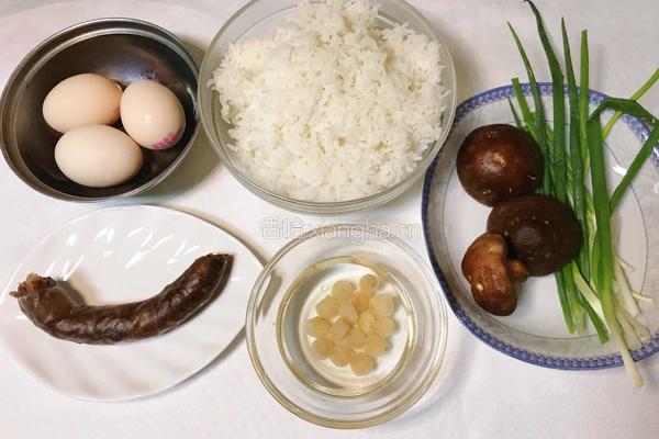 干贝鸡蛋炒饭的做法图解1