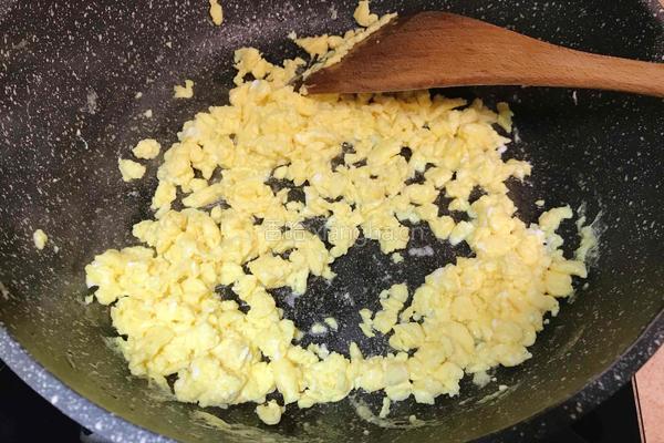 干贝鸡蛋炒饭的做法图解9