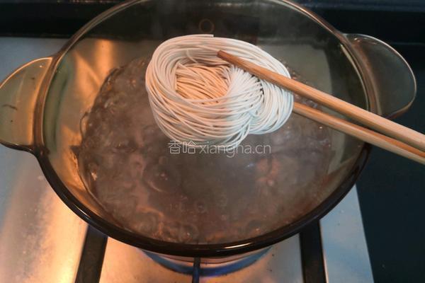 虾米紫菜面的做法图解8