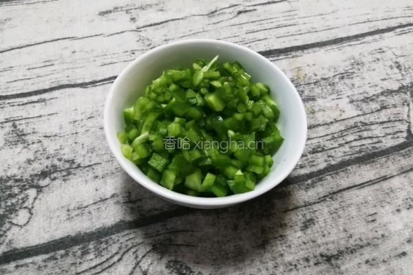 青椒虾皮饼的做法图解2