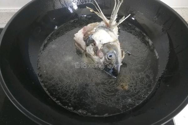 鱼头豆腐汤的做法图解7