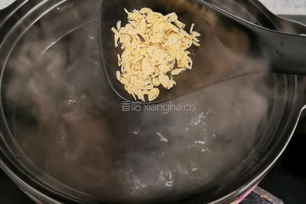 虾皮紫菜蛋花汤的做法图解4