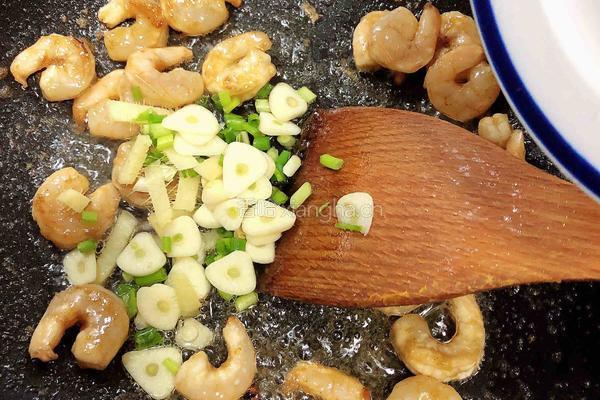 虾仁木耳烩豇豆(清脂减肥)的做法图解10