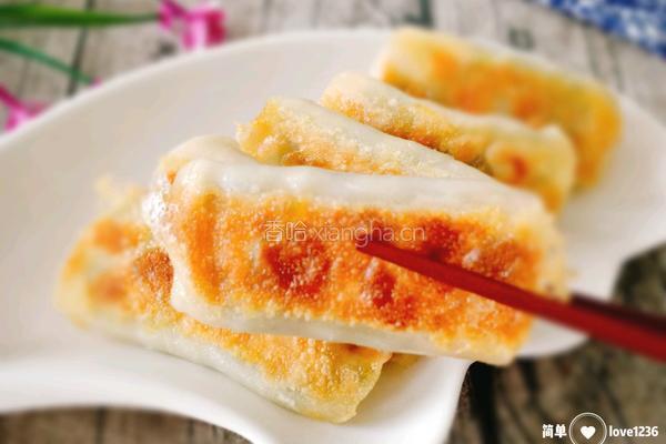 韭菜虾皮鸡蛋锅贴的做法图解19