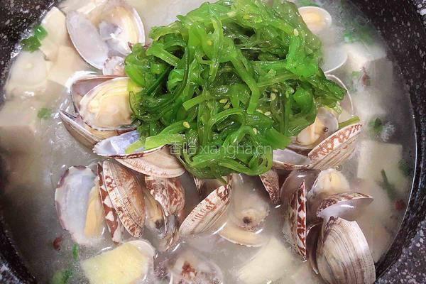 花蛤裙带菜粉丝煲的做法图解10
