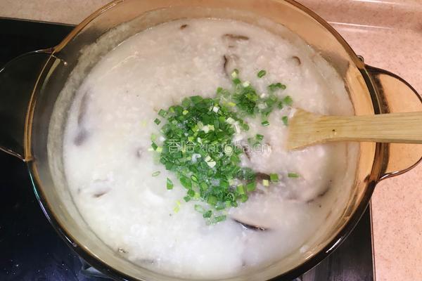 鱿鱼海鲜粥的做法图解15