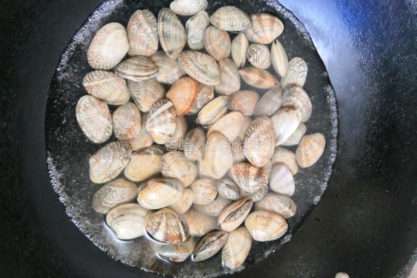 花甲炒丝瓜的做法图解6