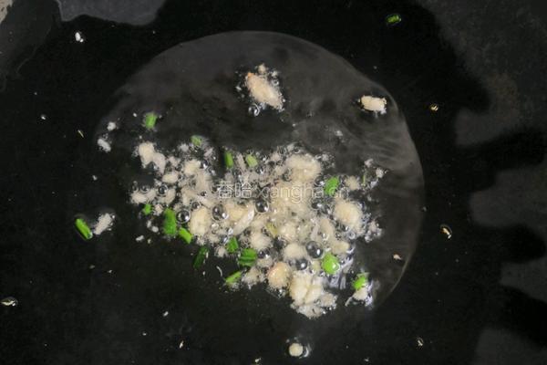 花甲炒丝瓜的做法图解8