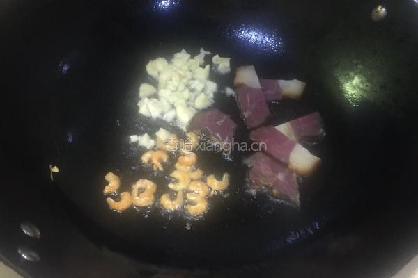 娃娃菜腐竹烧丸子的做法图解5