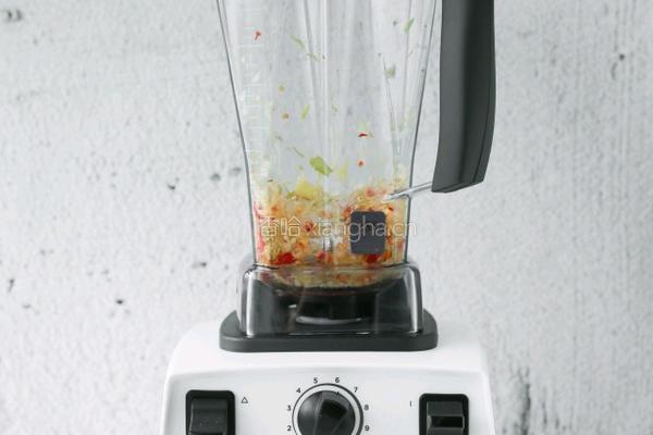 鲜笋鸡肉酱的做法图解3