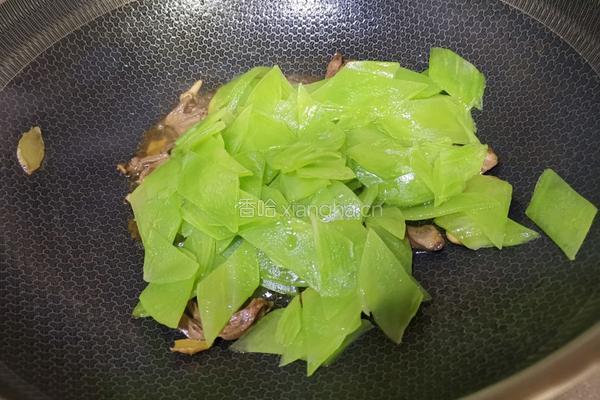 鸡心炒莴笋的做法图解10