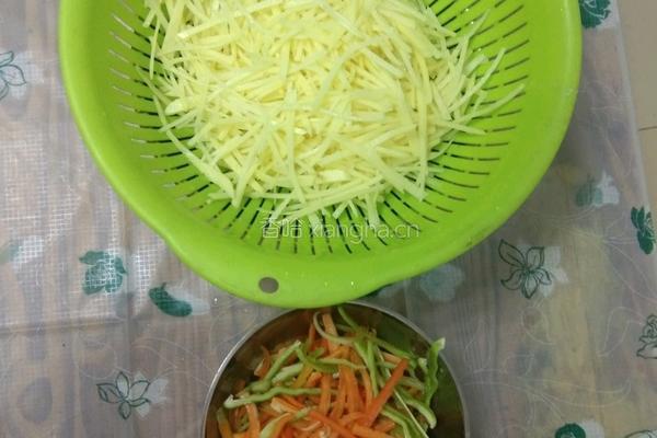 青椒土豆丝的做法图解5