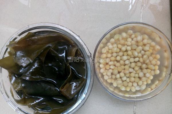 鹅翅海带黄豆汤的做法图解3