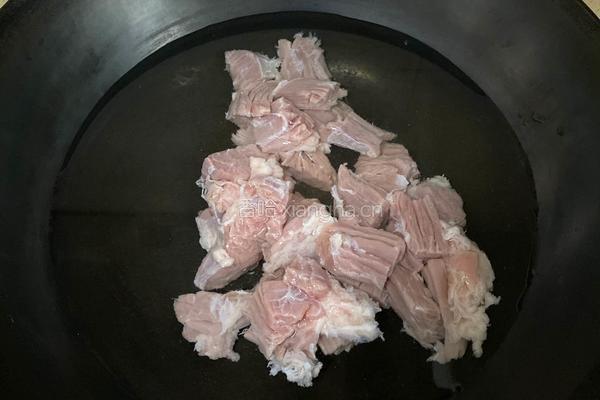 电饭煲卤牛肉粒的做法图解2