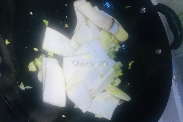 鲍汁杏鲍菇扣西兰花的做法图解9