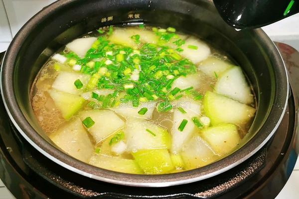 羊蝎子白萝卜汤的做法图解12