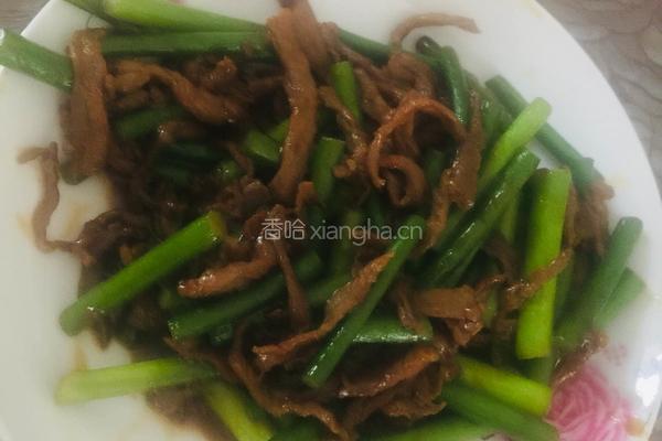 蒜薹炒牛肉丝