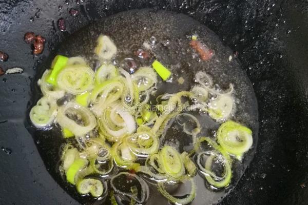 肉酱茄子的做法图解12