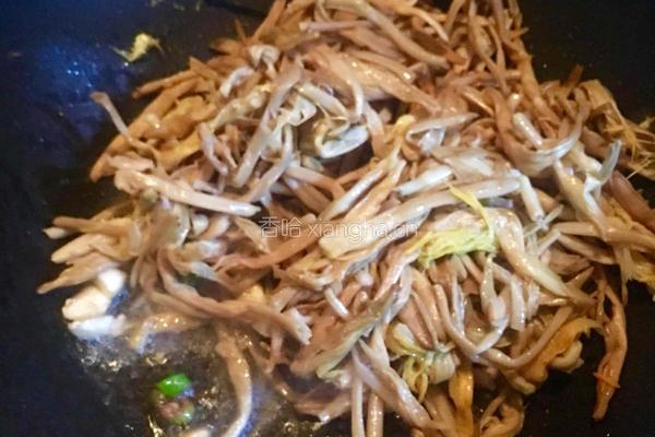 黄花菜青椒鸡蛋的做法图解8