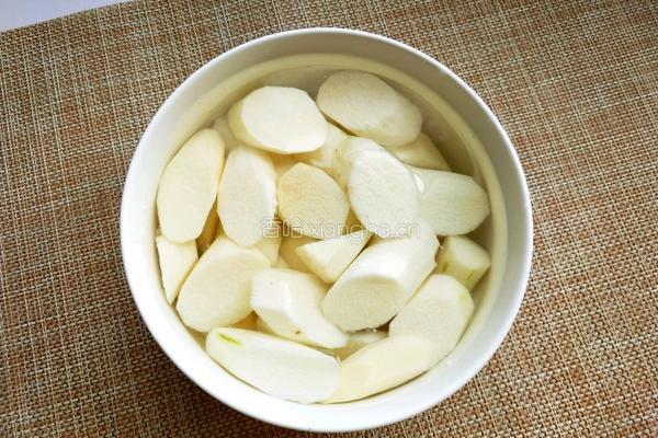 山药炖鸡汤的做法图解6