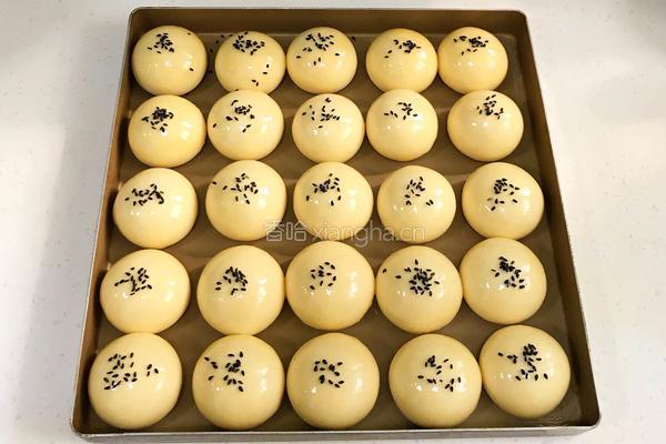 奶香面包的做法图解9