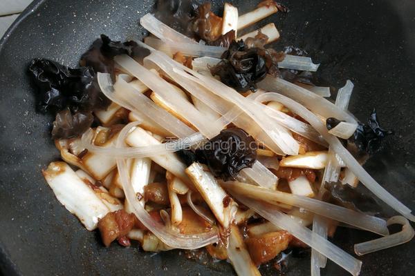 白菜五花肉炖冻豆腐的做法图解13