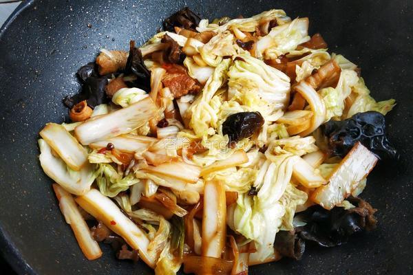 白菜五花肉炖冻豆腐的做法图解15