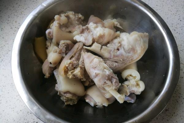 黄豆猪蹄汤的做法图解7