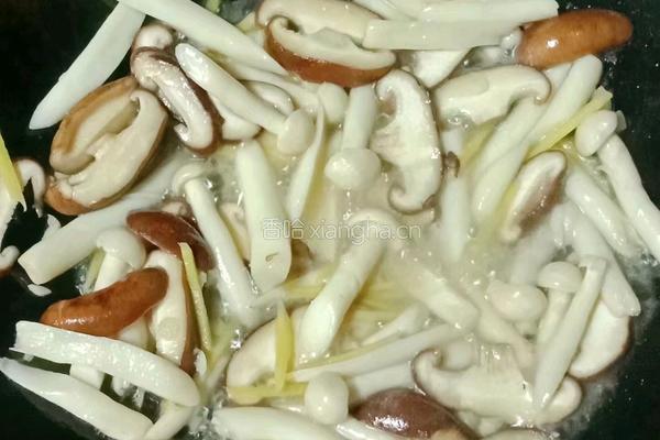 菌菇紫菜蛋花汤的做法图解10