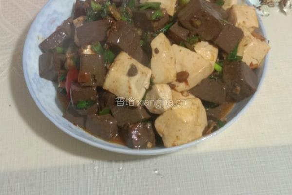 鸭血豆腐的做法图解5