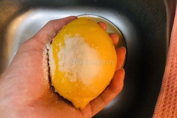 自制川贝陈皮柠檬膏的做法图解3