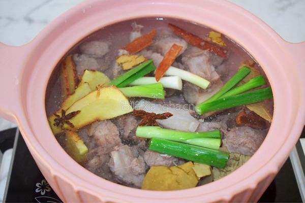 羊肉炖萝卜汤的做法图解5
