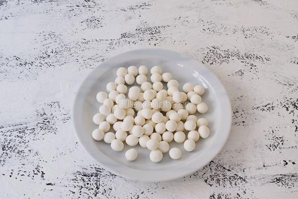 红豆沙小圆子的做法图解3