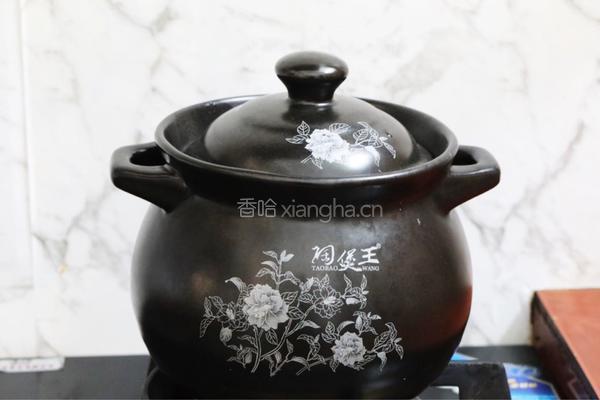 冬瓜玉米排骨汤的做法图解5