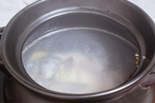 鲫鱼豆腐汤的做法图解5