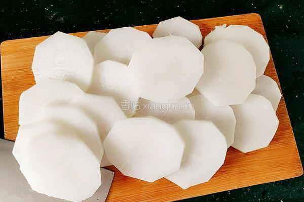 白萝卜紫菜鹅肉汤的做法图解8