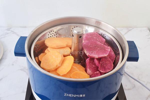 红糖酒酿双色小圆子的做法图解3