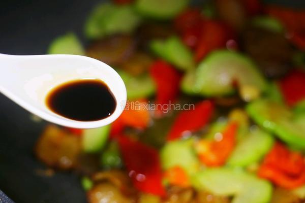 佛手瓜炒腊肉的做法图解8