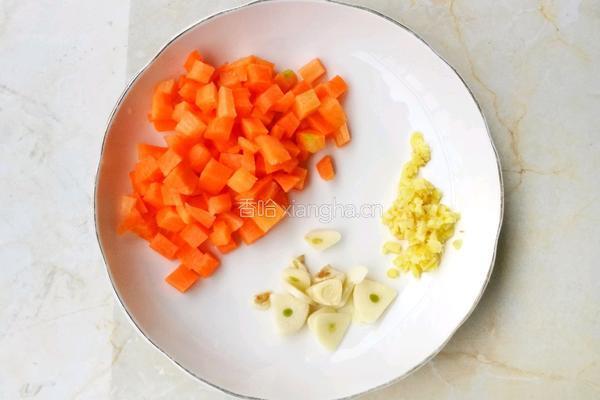 营养美味的豌豆炒牛肉的做法图解2