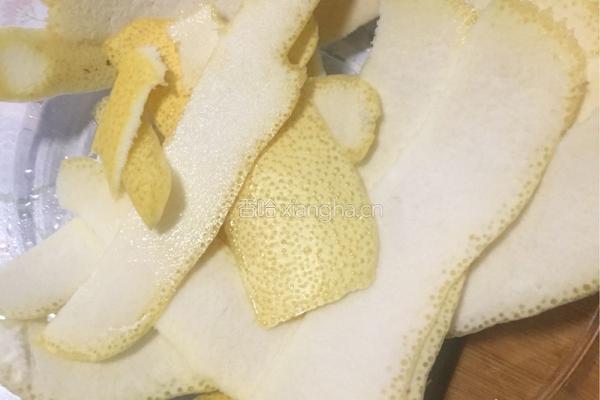 自制蜂蜜柚子茶的做法图解3