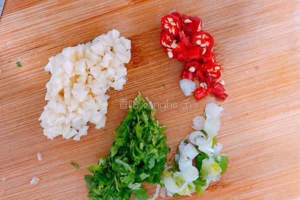 蒜蓉粉丝金针菇的做法图解6