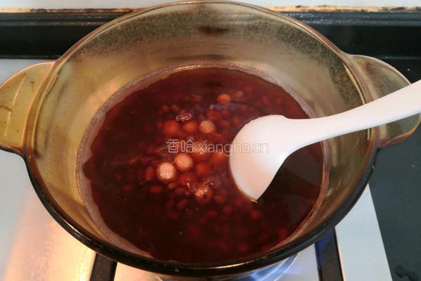 红豆莲子汤的做法图解10