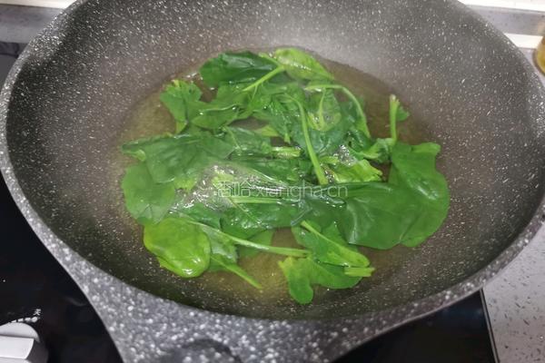 菠菜豆腐汤的做法图解2