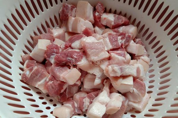红烧肉的做法图解1