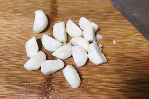 紫薯马蹄糖水的做法图解3