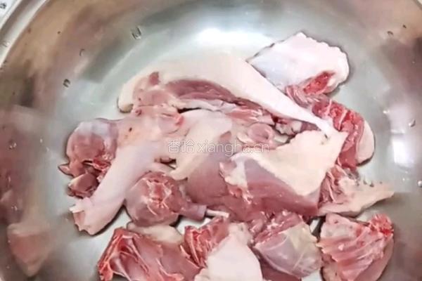 沙参玉竹淮山老鸭汤的做法图解2