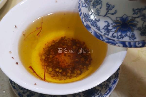 藏红花鬼臼汤的做法图解4