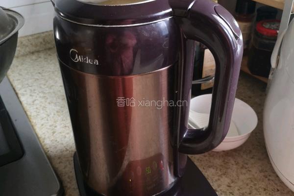 藏红花鬼臼汤的做法图解2