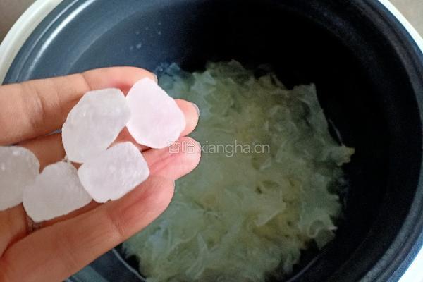 红枣山药银耳汤的做法图解9