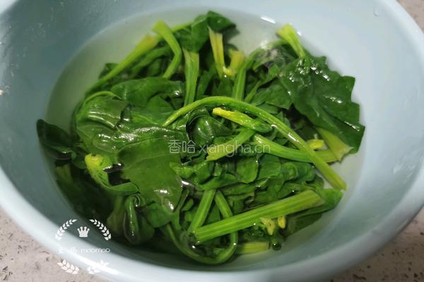 菠菜鸡蛋饼的做法图解4